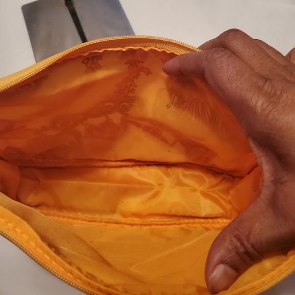 Rachael Pally Foldable Clutch - Picture 2 of 4